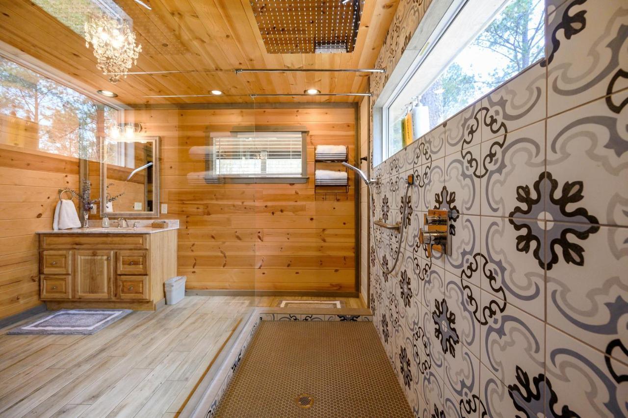 Convenient Romantic Hot Tub Bbq 3-Night Special! 布罗肯鲍 外观 照片